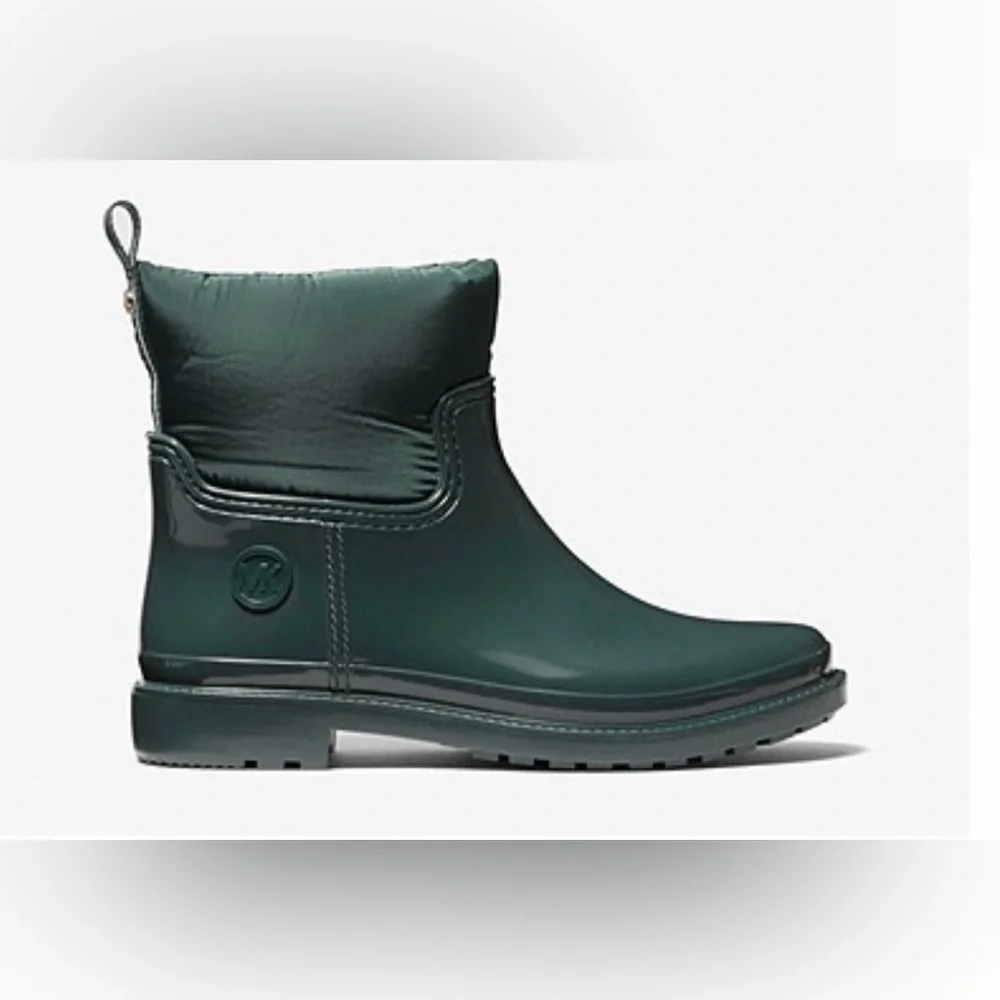 Michael Kors Women's Green Ankle Boots NWOT.